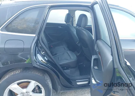 2010 Audi Q5 3.2 Premium из США, поврежденный, VIN WA1LKAFP0AA008476